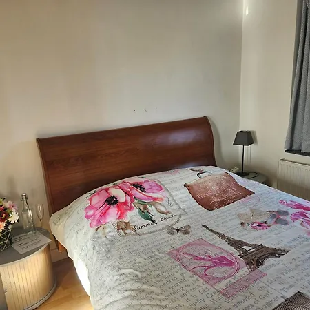 Lil Amsterdam Topfloor A Ensuite With Balcony * Uithoorn