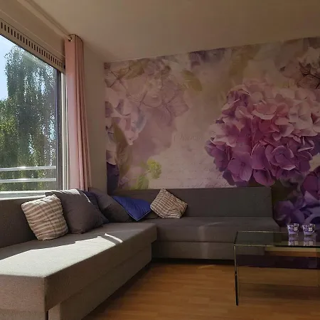 Habitación en casa particular Lil Amsterdam Topfloor A Ensuite With Balcony *